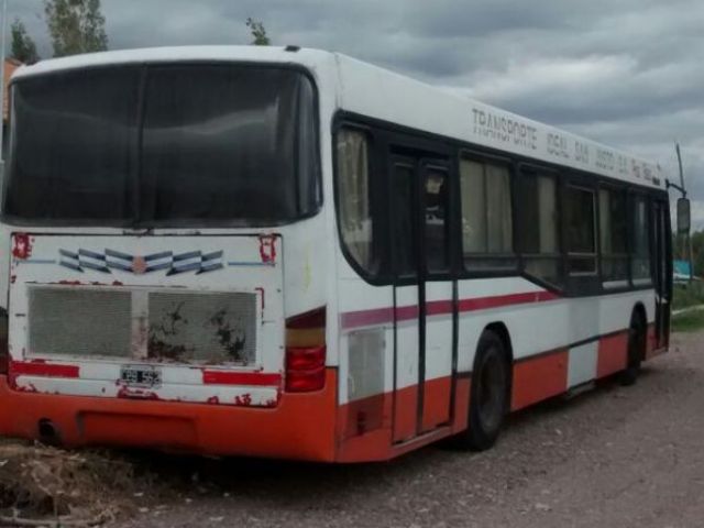 Colectivo Scania Usado en Mendoza, deRuedas