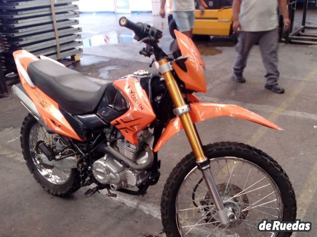 Corven Triax Usada en Mendoza, deRuedas