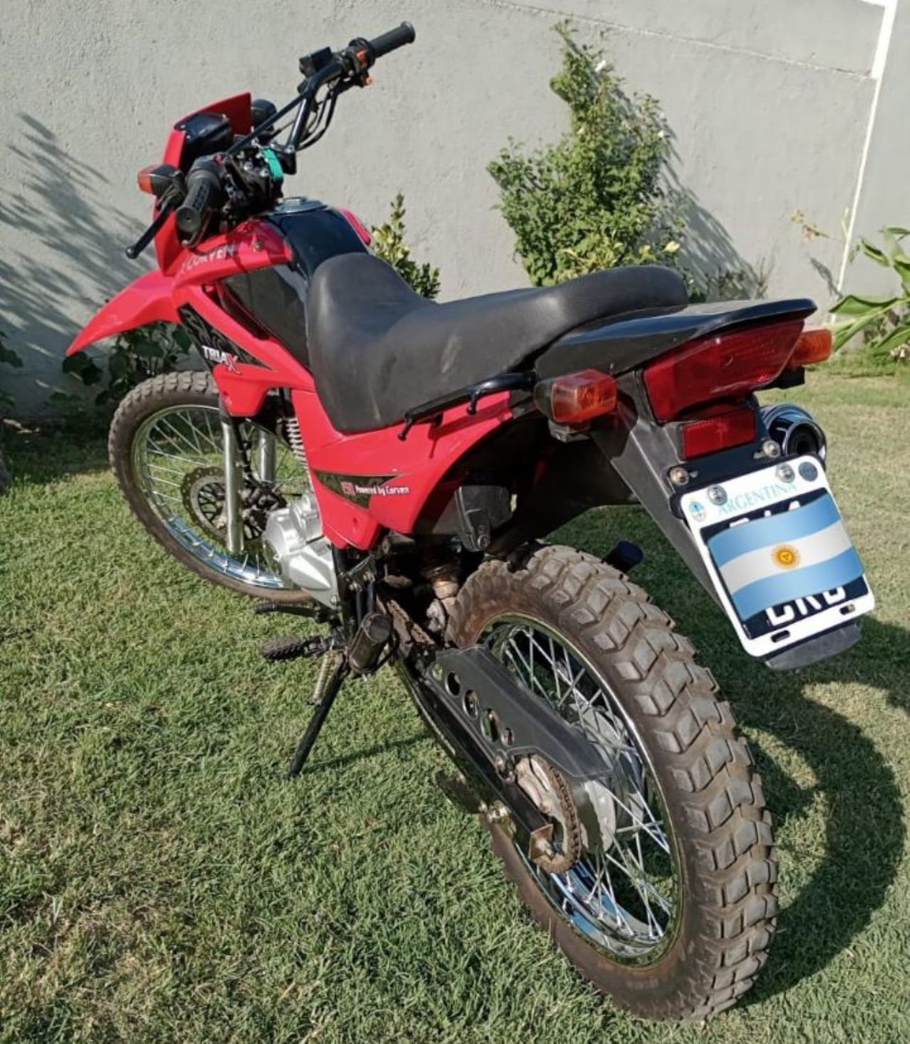Corven Triax Usada en Córdoba, deRuedas