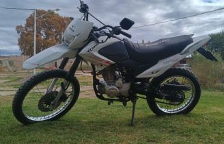 Corven Triax Usada en Mendoza
