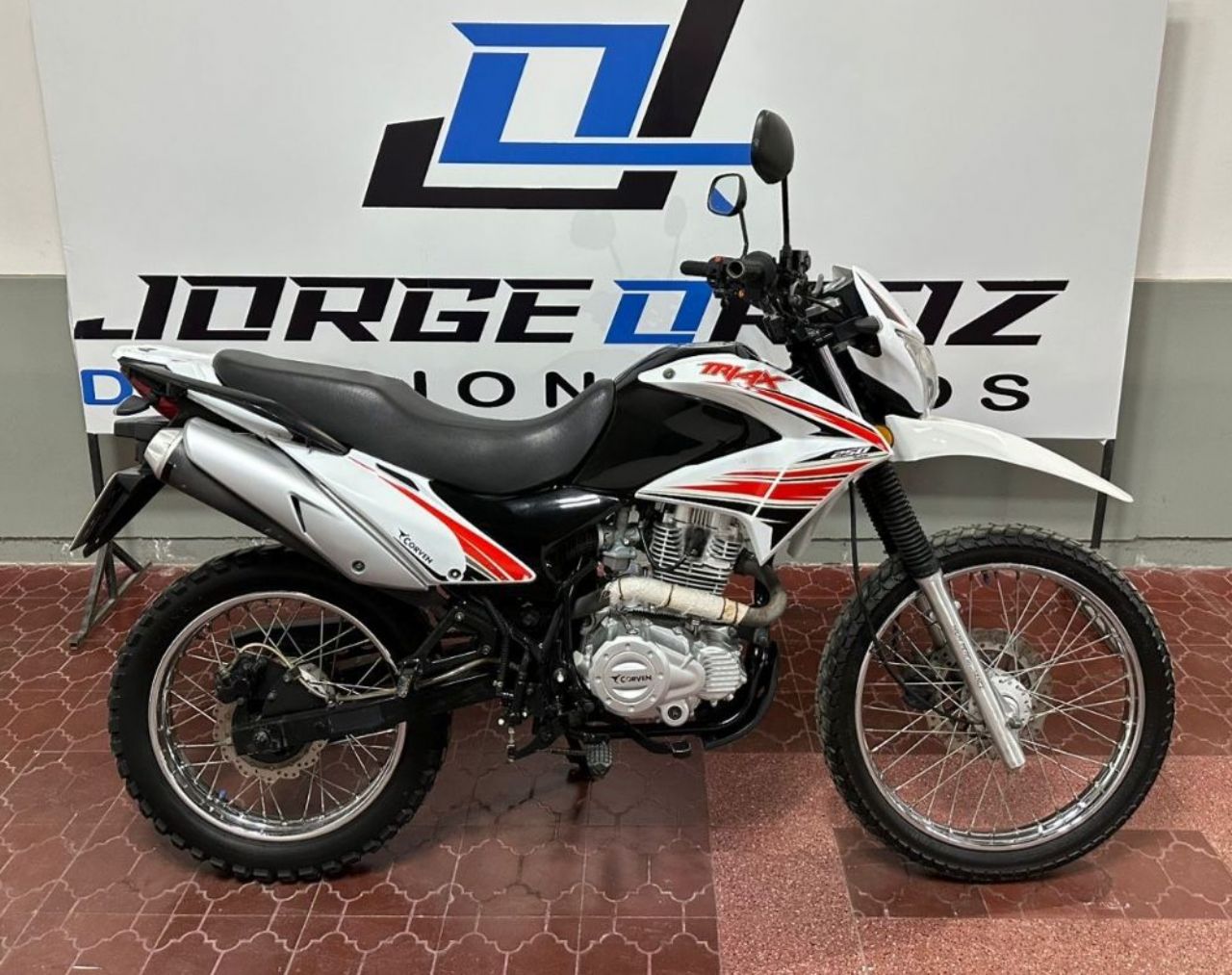 Corven Triax Usada en Mendoza, deRuedas