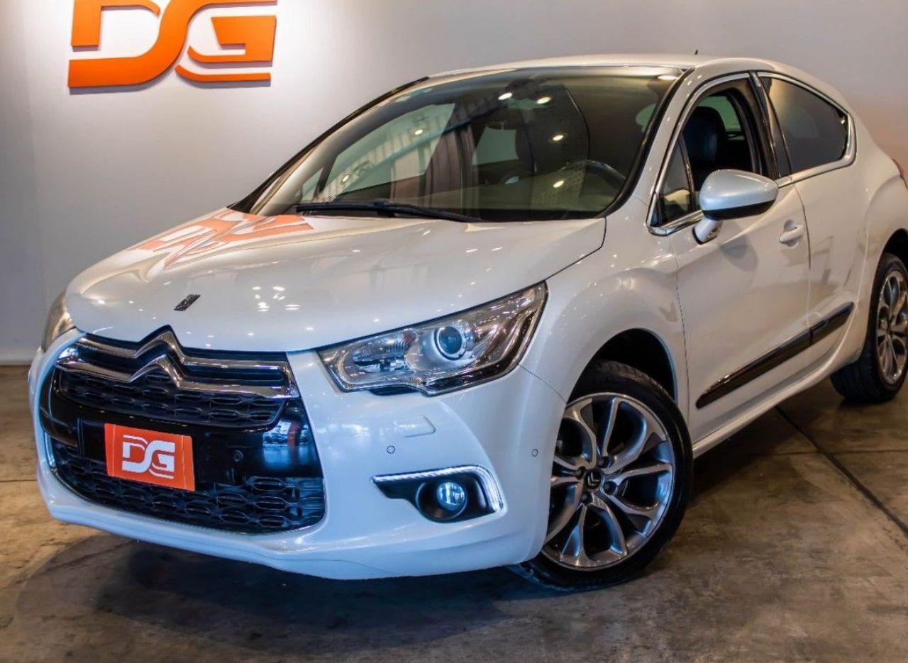DS DS4 Usado en Córdoba, deRuedas