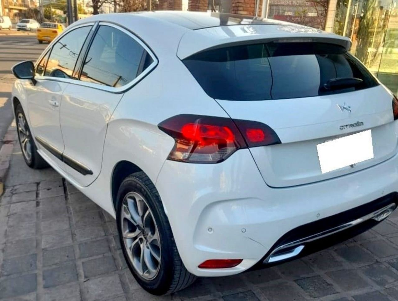 DS DS4 Usado en Córdoba, deRuedas
