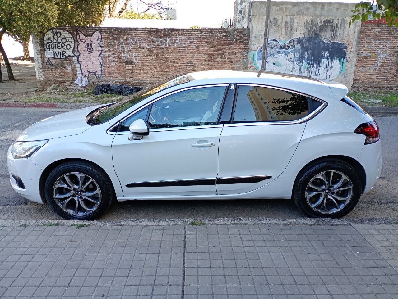 DS DS4 Usado en Córdoba, deRuedas