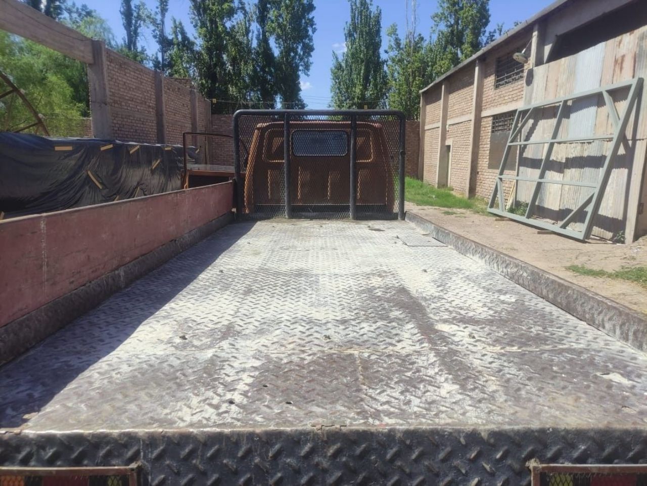 Daihatsu L100 Usada en Mendoza, deRuedas