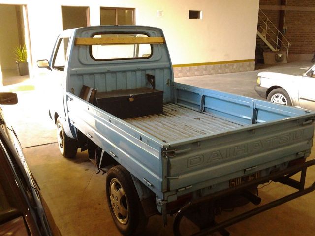 Daihatsu Pick-Up Usada en Mendoza, deRuedas