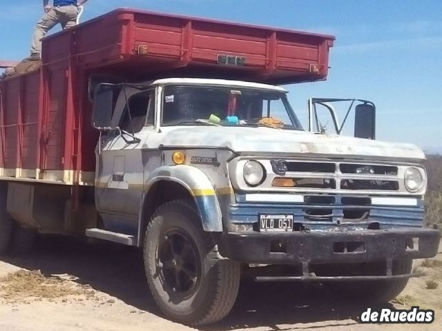 Dodge 1000 Usado en Mendoza, deRuedas