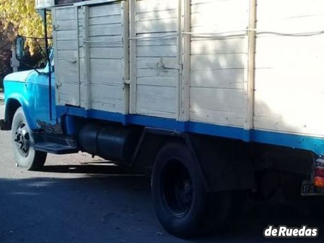 Dodge 400 Usado en Mendoza, deRuedas