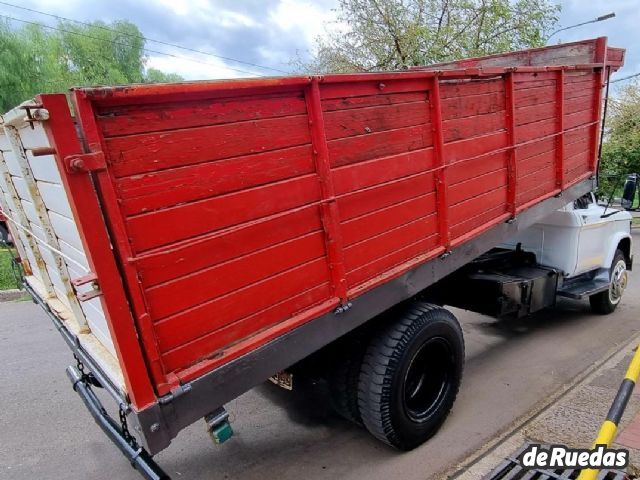 Dodge 600 Usado en Mendoza, deRuedas