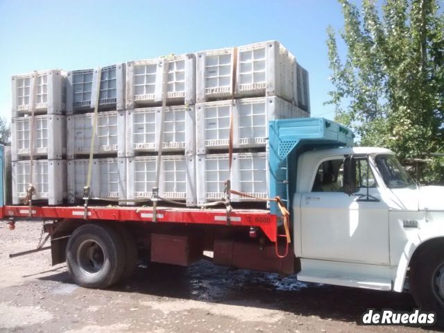 Dodge 800 Usado en Mendoza, deRuedas