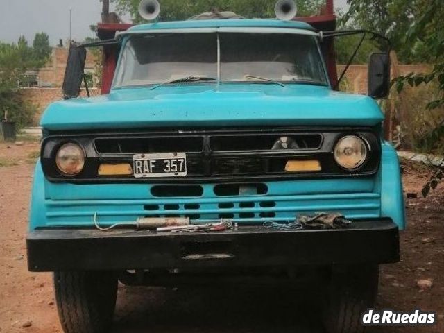 Dodge 800 Usado en Mendoza, deRuedas