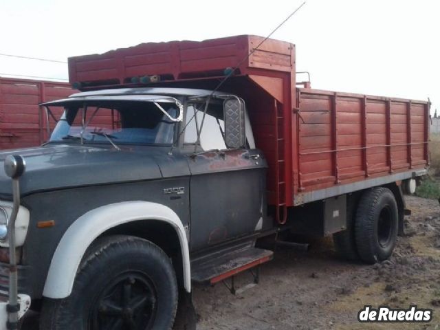 Dodge 800 Usado en Mendoza, deRuedas