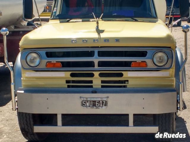 Dodge 800 Usado en Mendoza, deRuedas