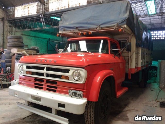 Dodge 800 Usado en Mendoza, deRuedas