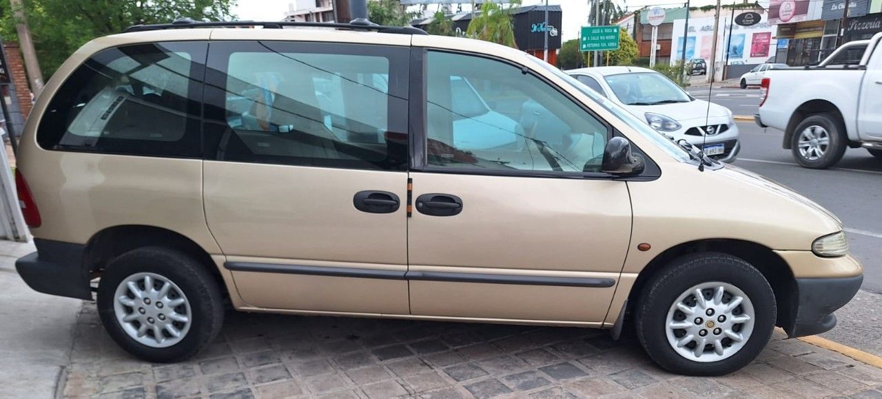 Dodge Caravan Usado en Córdoba, deRuedas