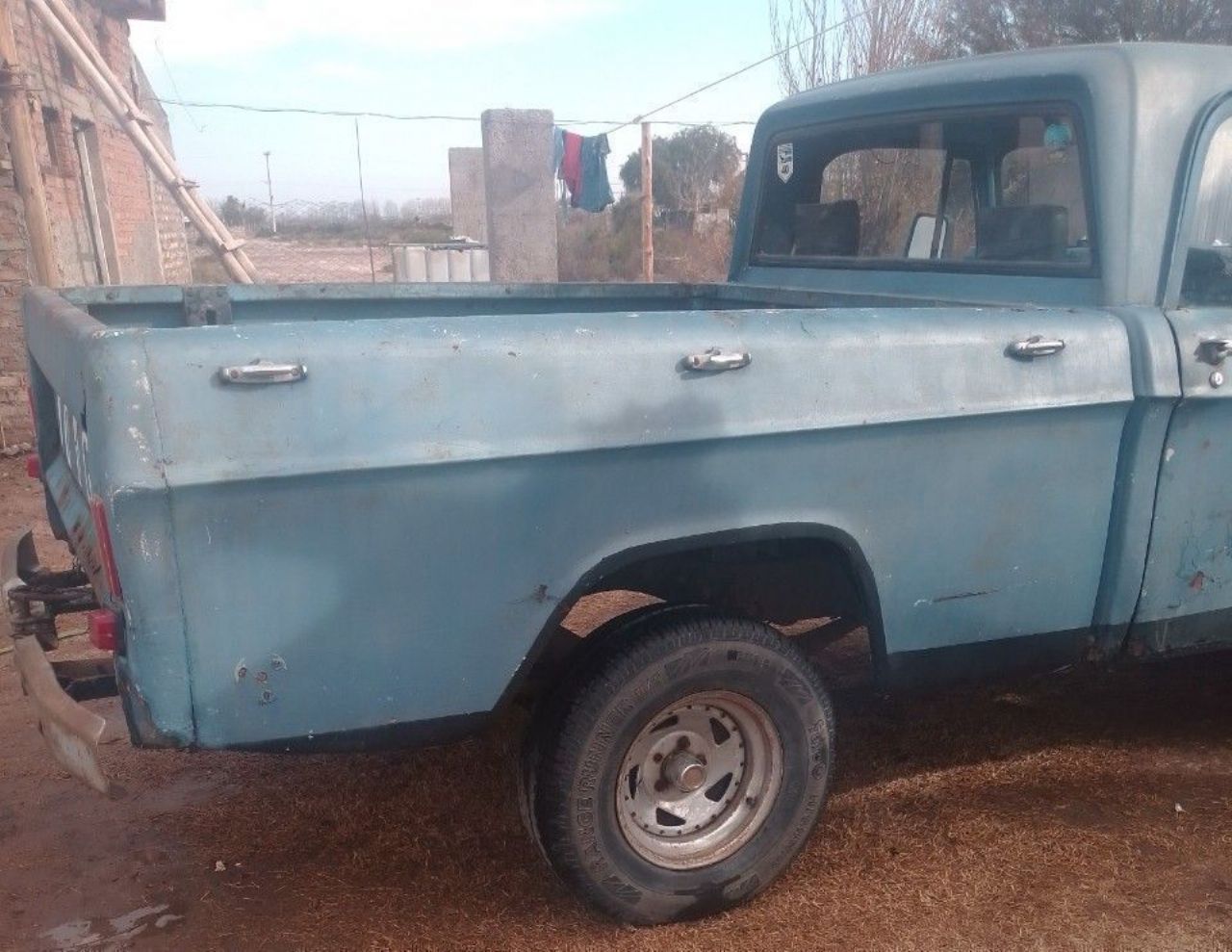 Dodge D Usada en Mendoza, deRuedas