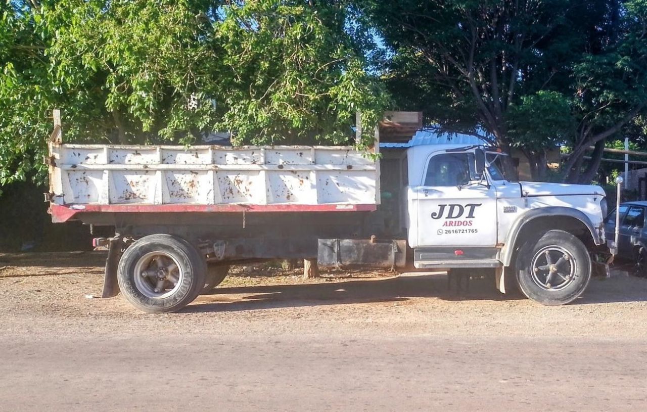 Dodge DP Usada en Mendoza, deRuedas