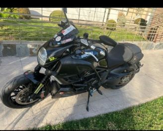 Ducati Diavel Usada en Mendoza