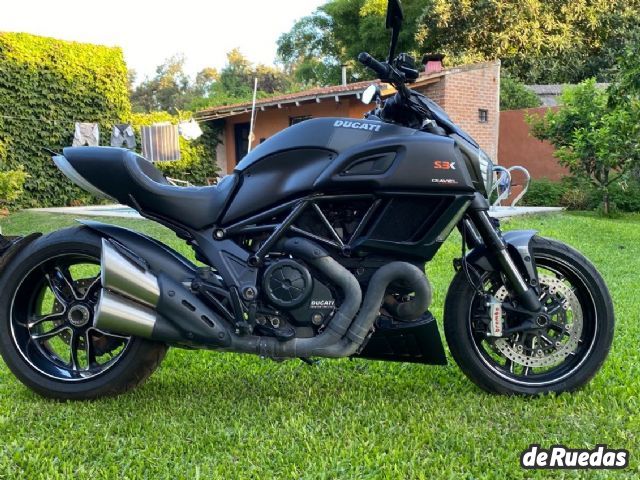 Ducati Diavel Usada en Buenos Aires, deRuedas