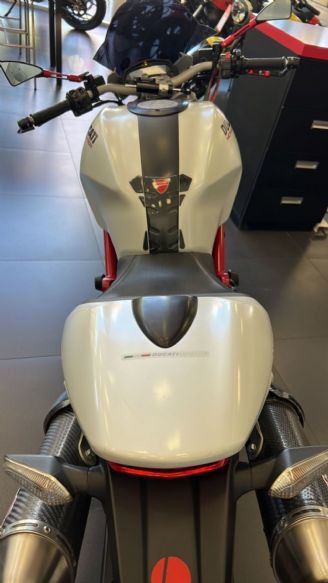 Ducati Monster Usada en Mendoza