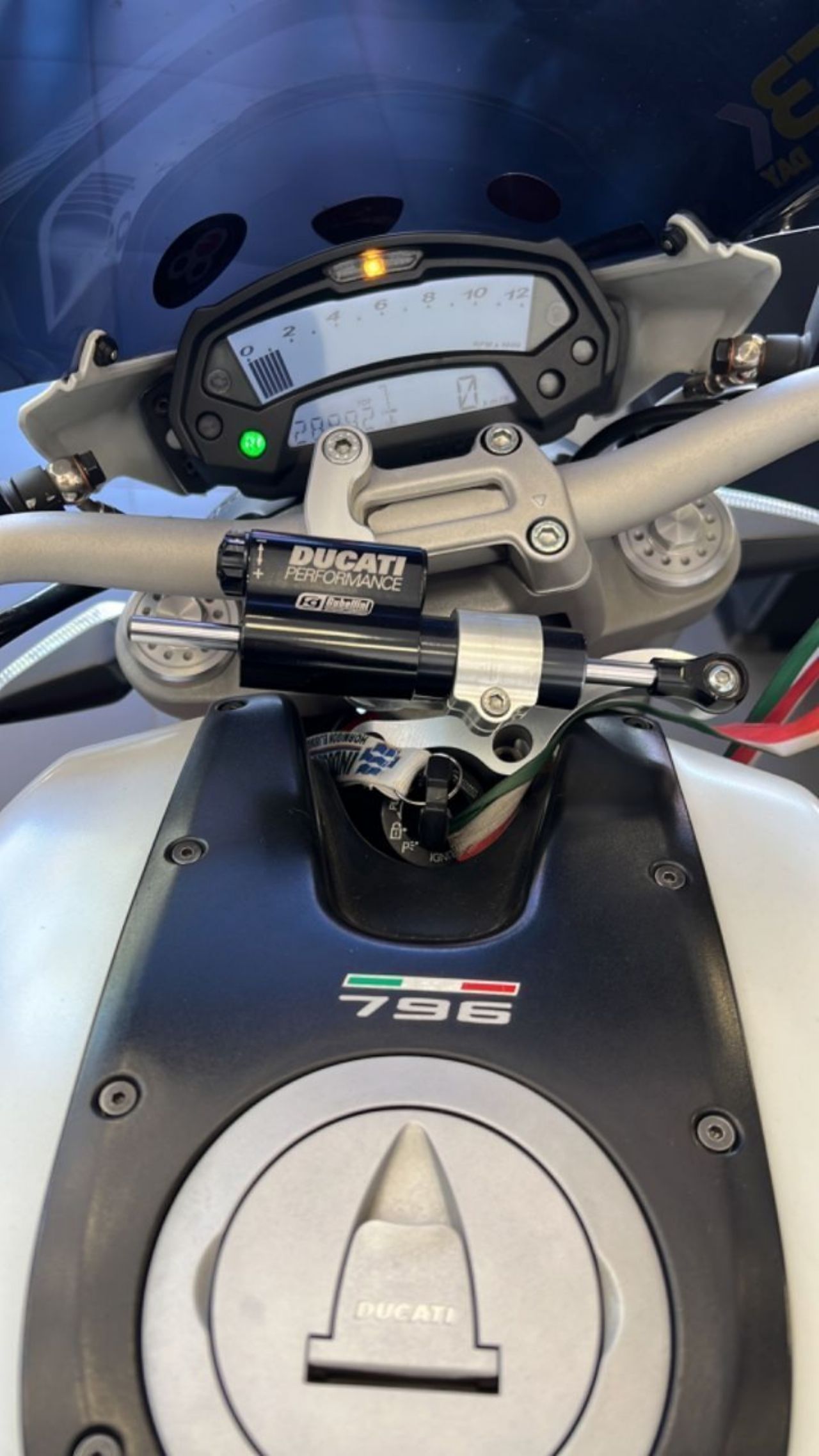 Ducati Monster Usada en Mendoza, deRuedas