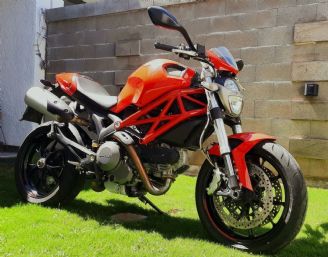 Ducati Monster Usada en Mendoza