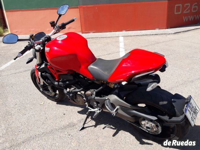 Ducati Monster Usada en Mendoza, deRuedas