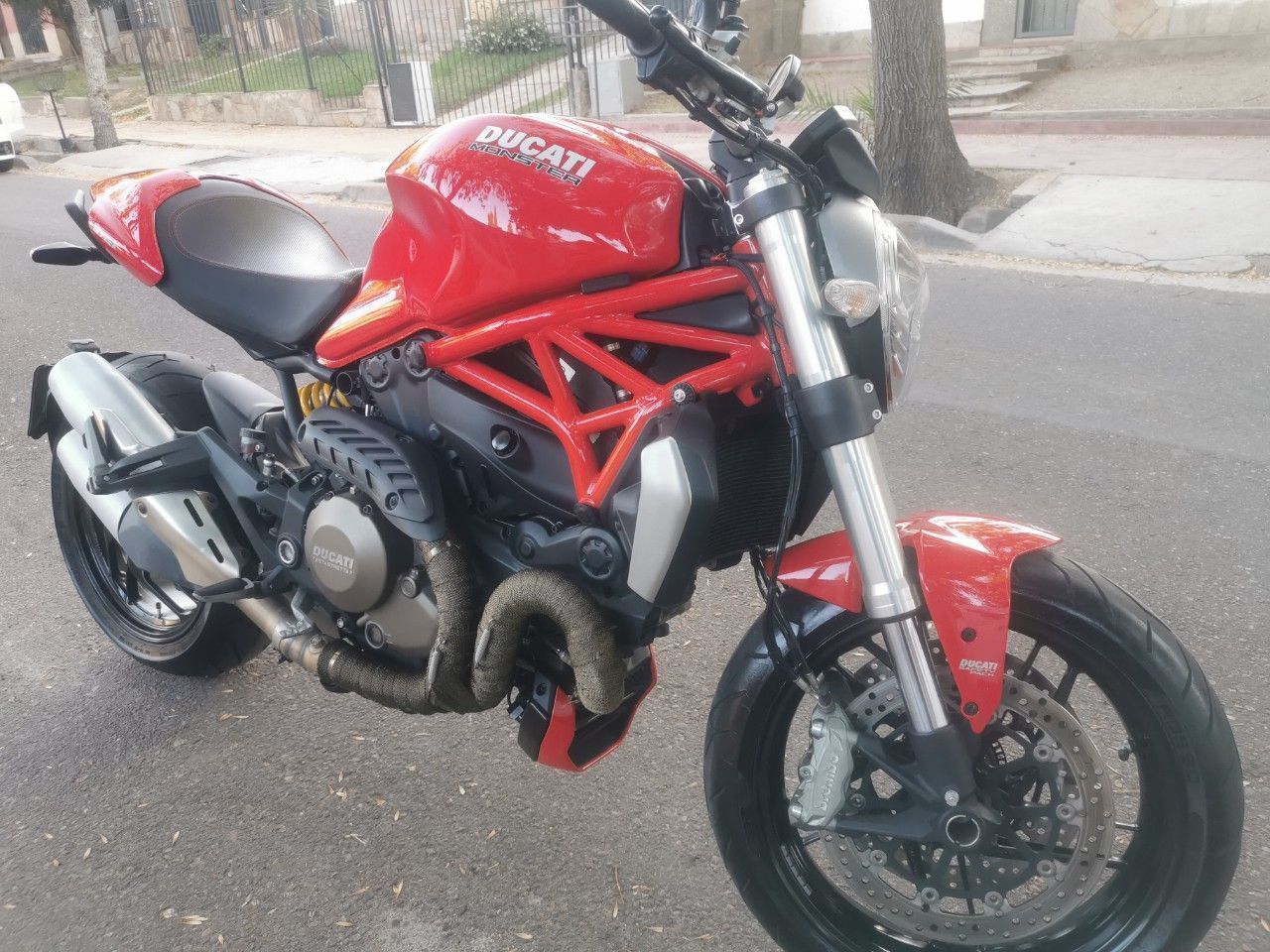 Ducati Monster Usada en Mendoza, deRuedas