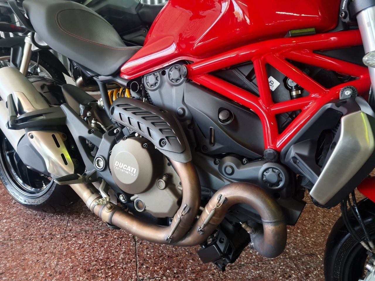 Ducati Monster Usada en Mendoza, deRuedas