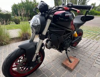 Ducati Monster Usada en Mendoza