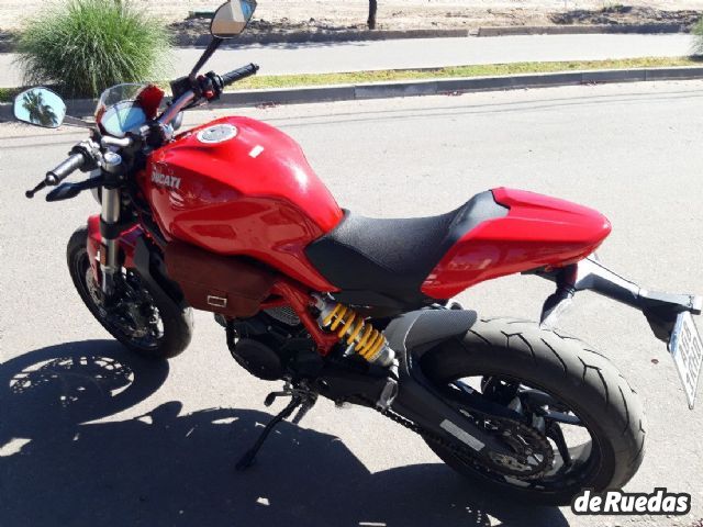 Ducati Monster Usada en Mendoza, deRuedas