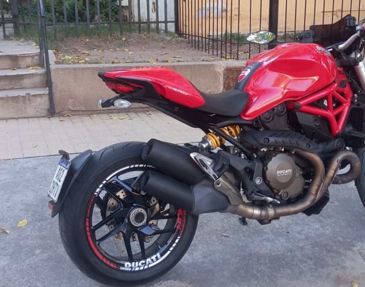 Ducati Monster Usada en Mendoza, deRuedas