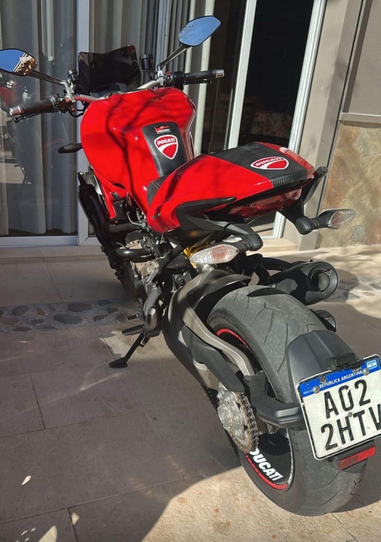Ducati Monster Usada en Mendoza, deRuedas