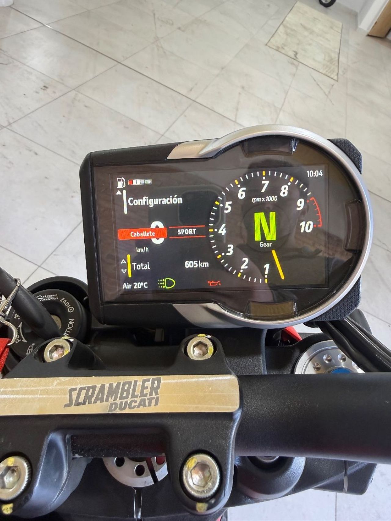 Ducati Scrambler Usada Financiado en Mendoza, deRuedas