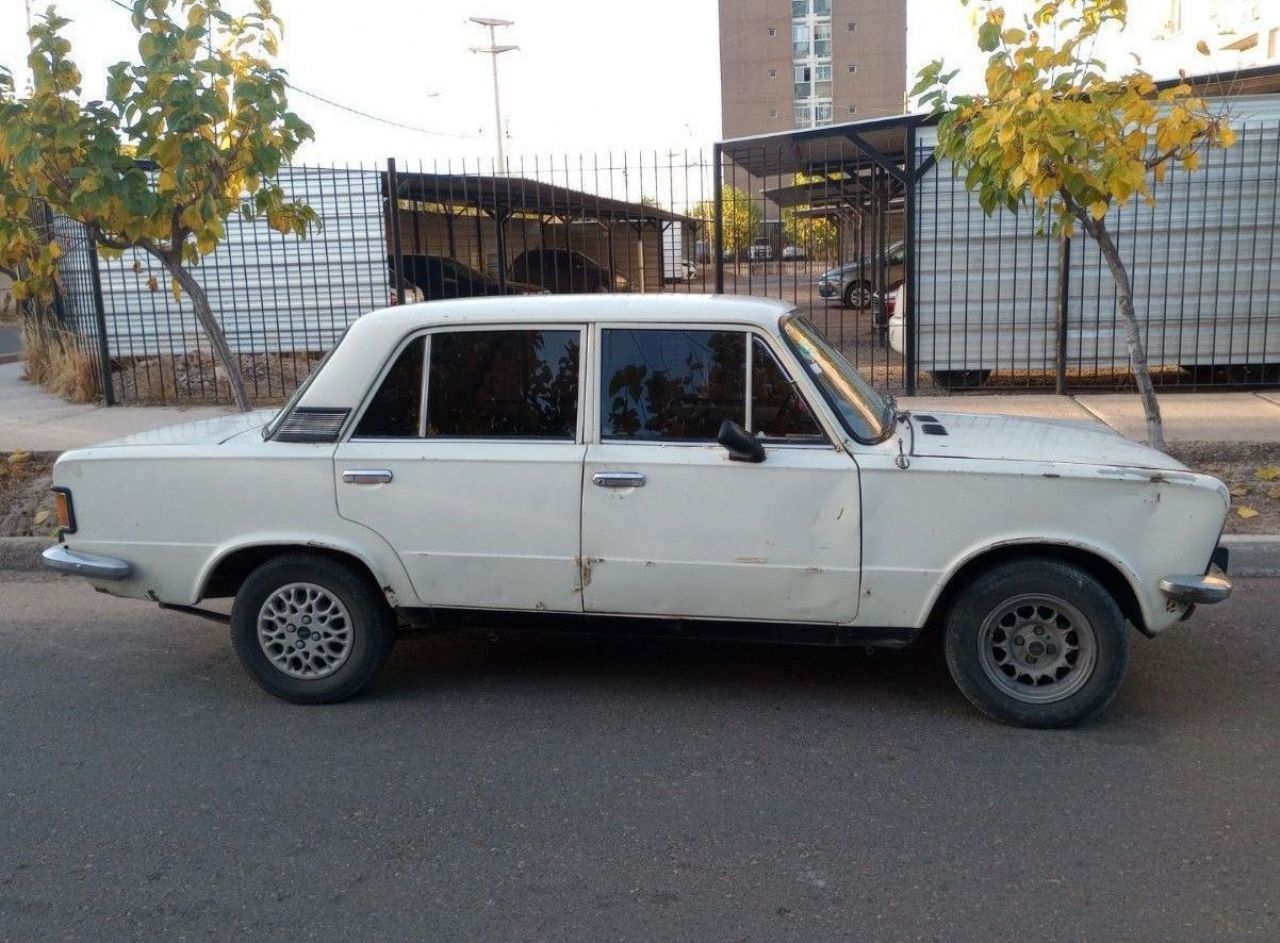 Fiat 125 Usado en Mendoza, deRuedas