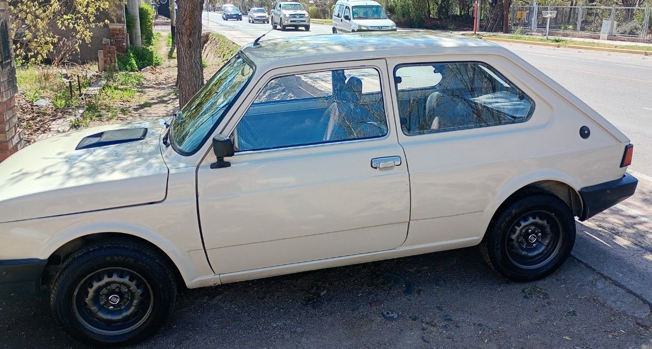Fiat 147 Usado en Mendoza, deRuedas