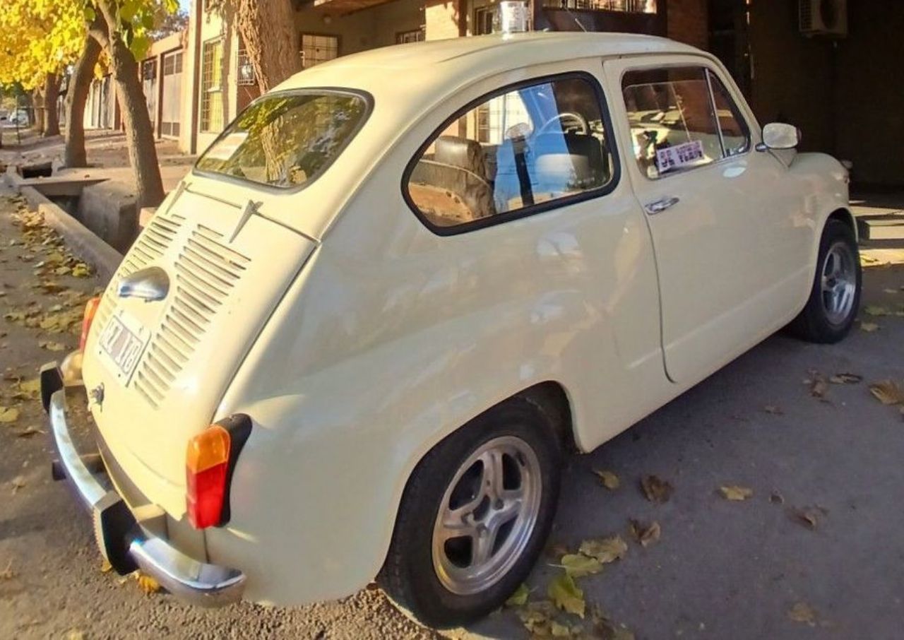Fiat 600 Usado en Mendoza, deRuedas