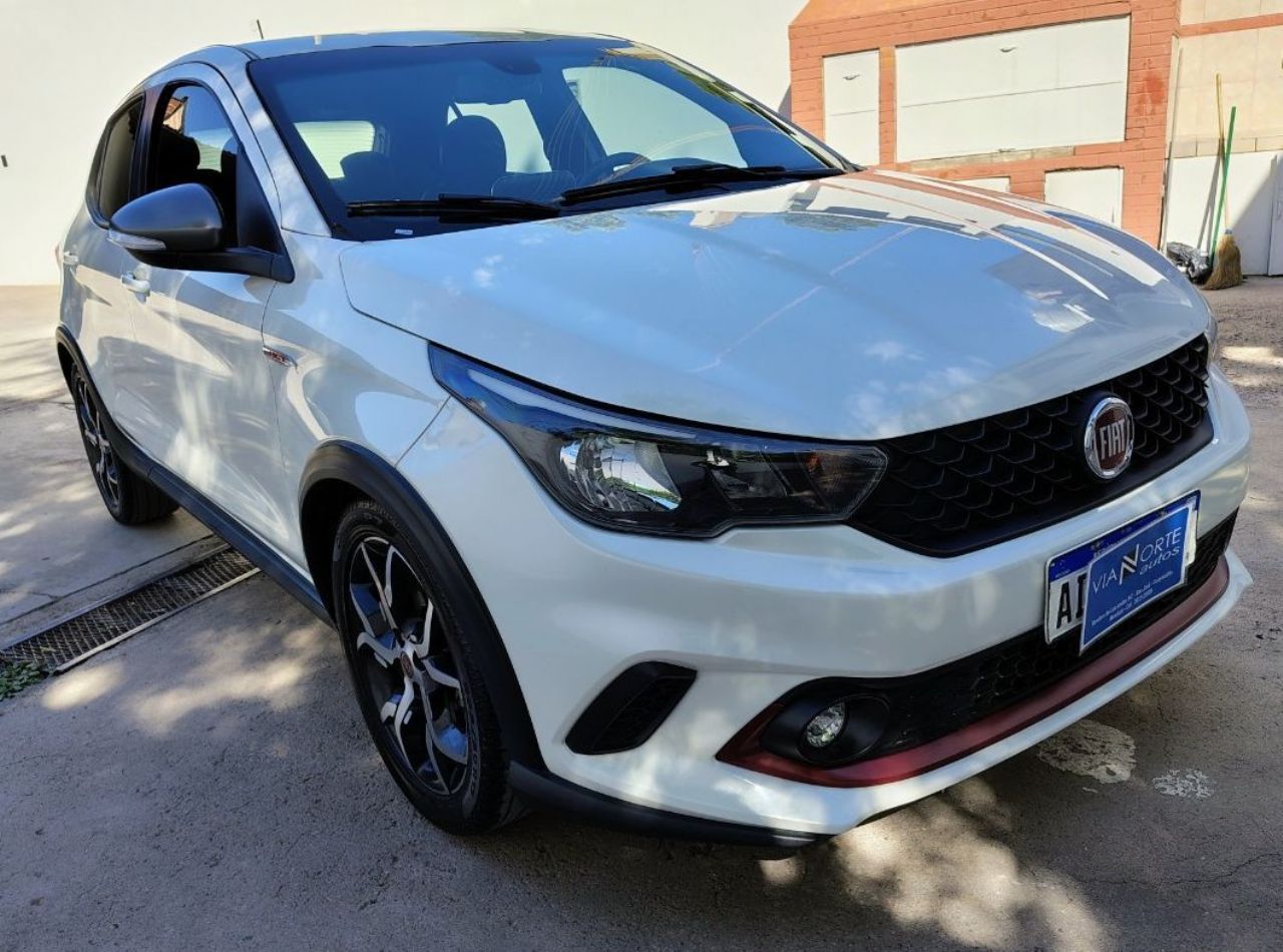 Fiat Argo Usado Financiado en Mendoza, deRuedas