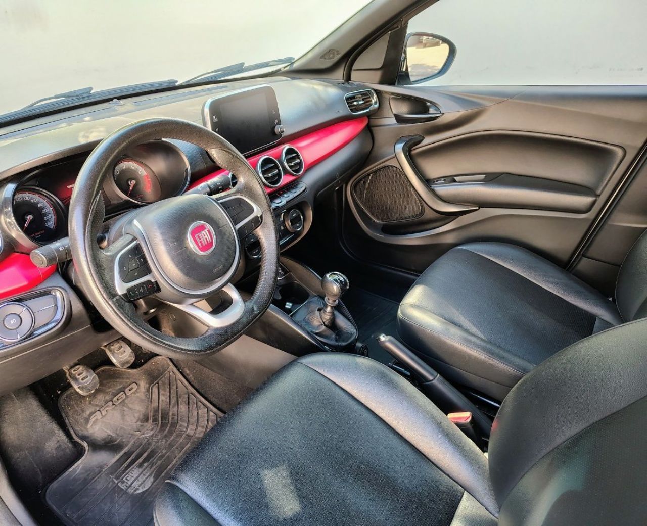 Fiat Argo Usado Financiado en Mendoza, deRuedas