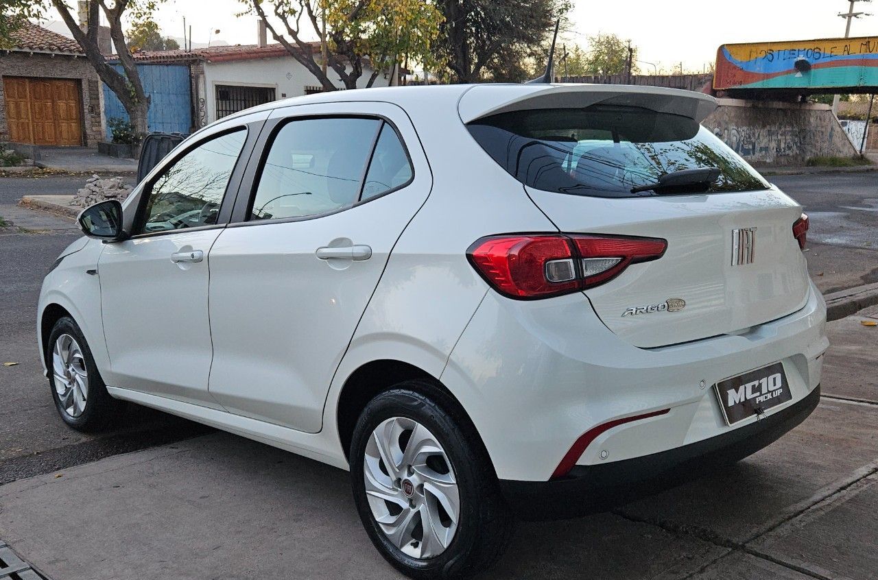 Fiat Argo Usado Financiado en Mendoza, deRuedas
