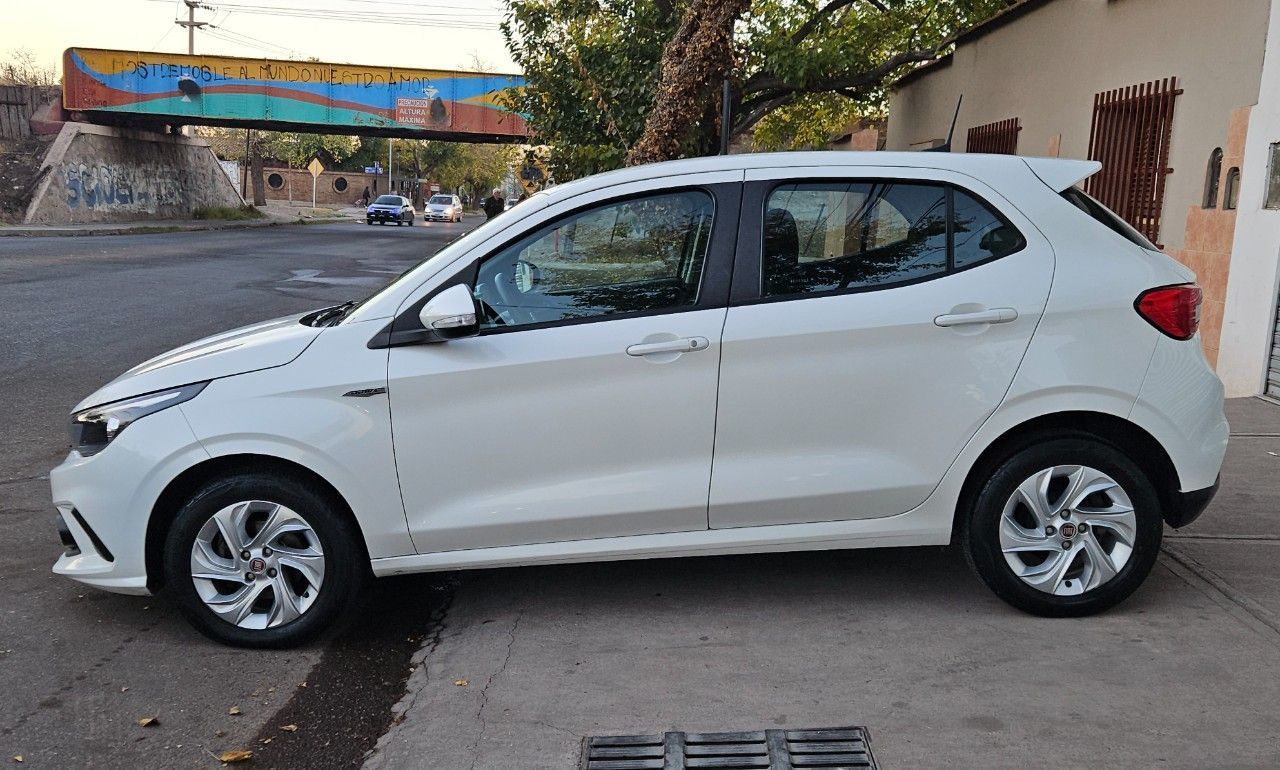 Fiat Argo Usado Financiado en Mendoza, deRuedas