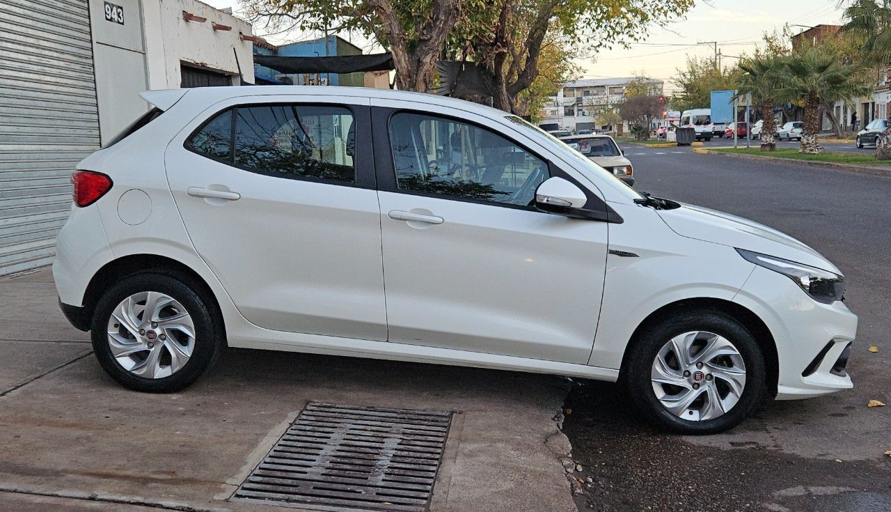 Fiat Argo Usado Financiado en Mendoza, deRuedas