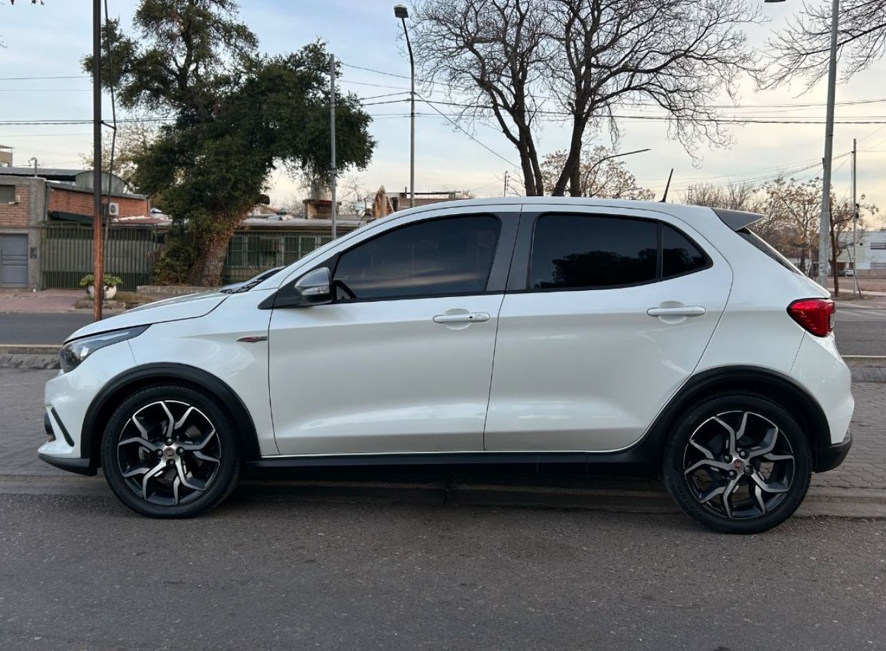 Fiat Argo Usado Financiado en Mendoza, deRuedas