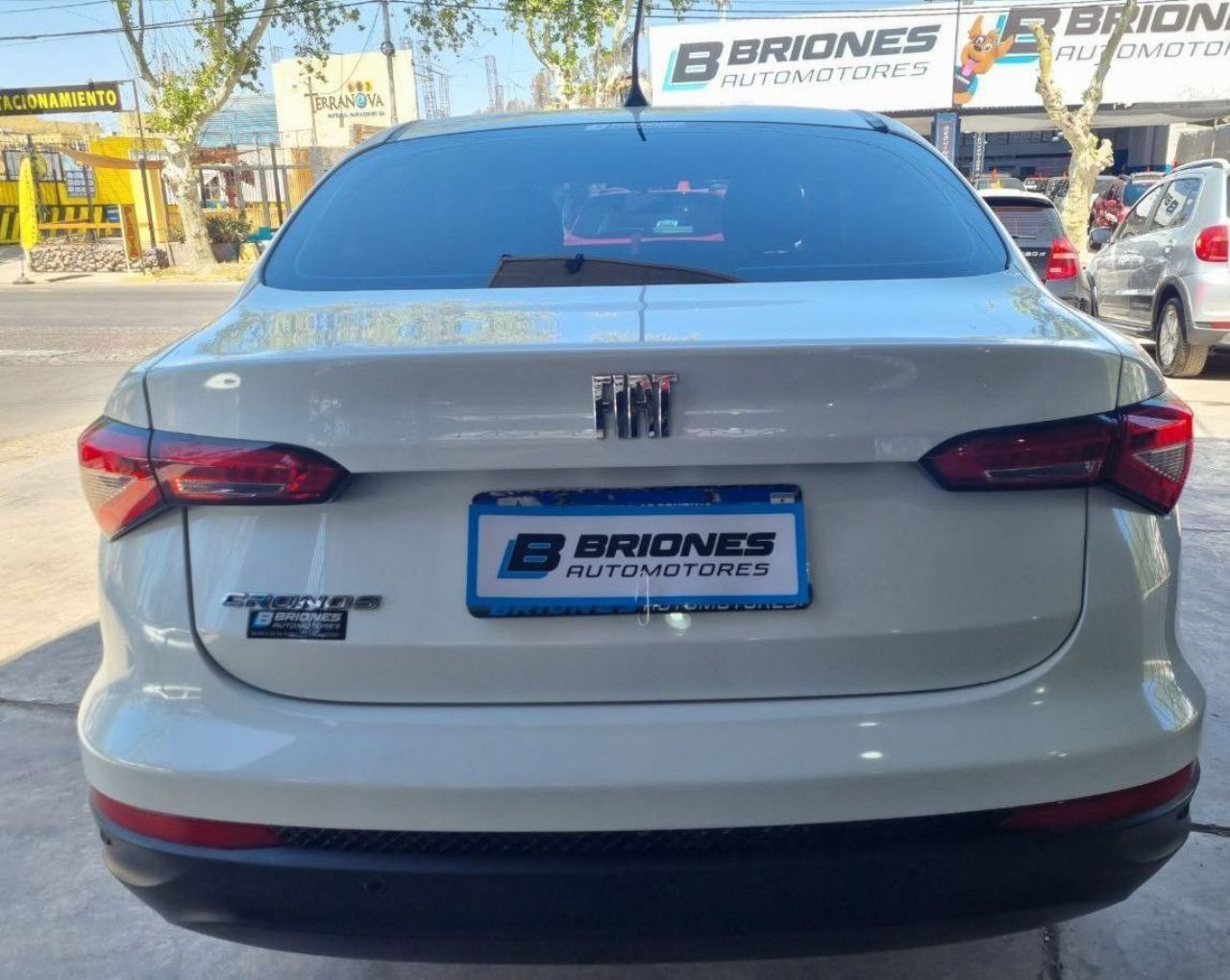 Fiat Cronos Usado en Mendoza, deRuedas