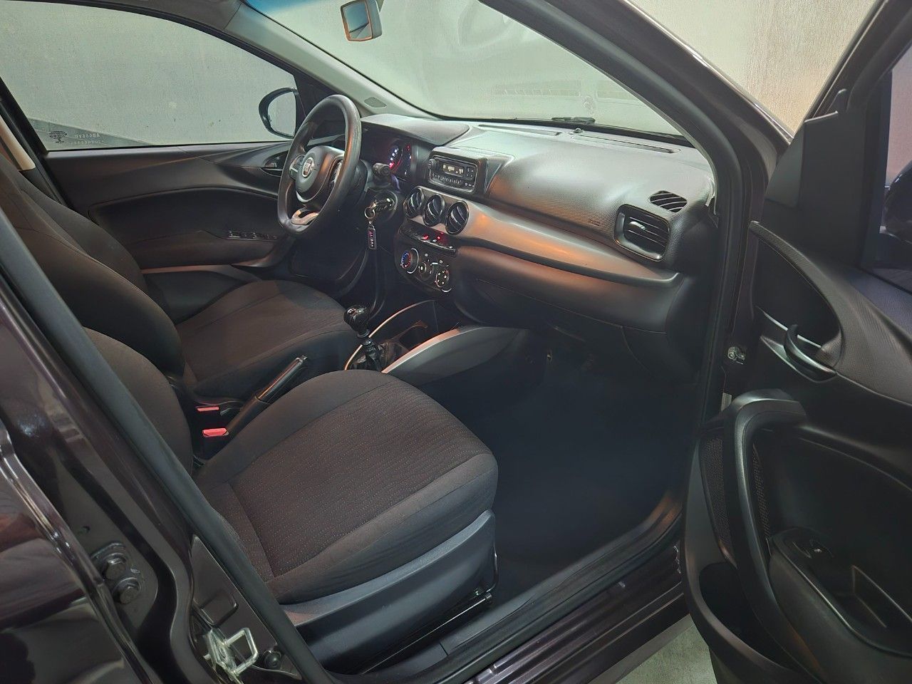 Fiat Cronos Usado Financiado en Mendoza, deRuedas