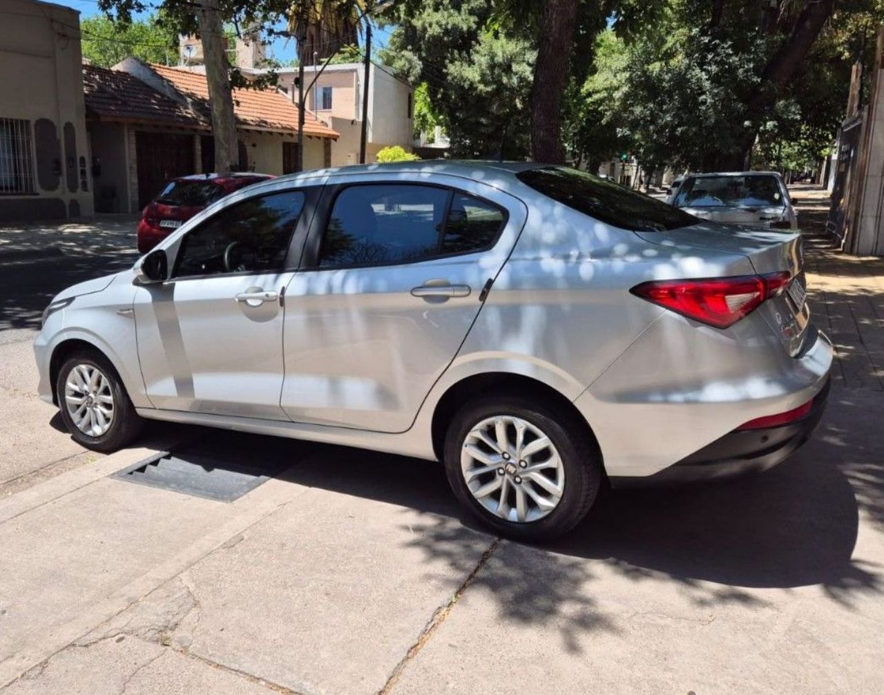 Fiat Cronos Usado Financiado en Mendoza, deRuedas
