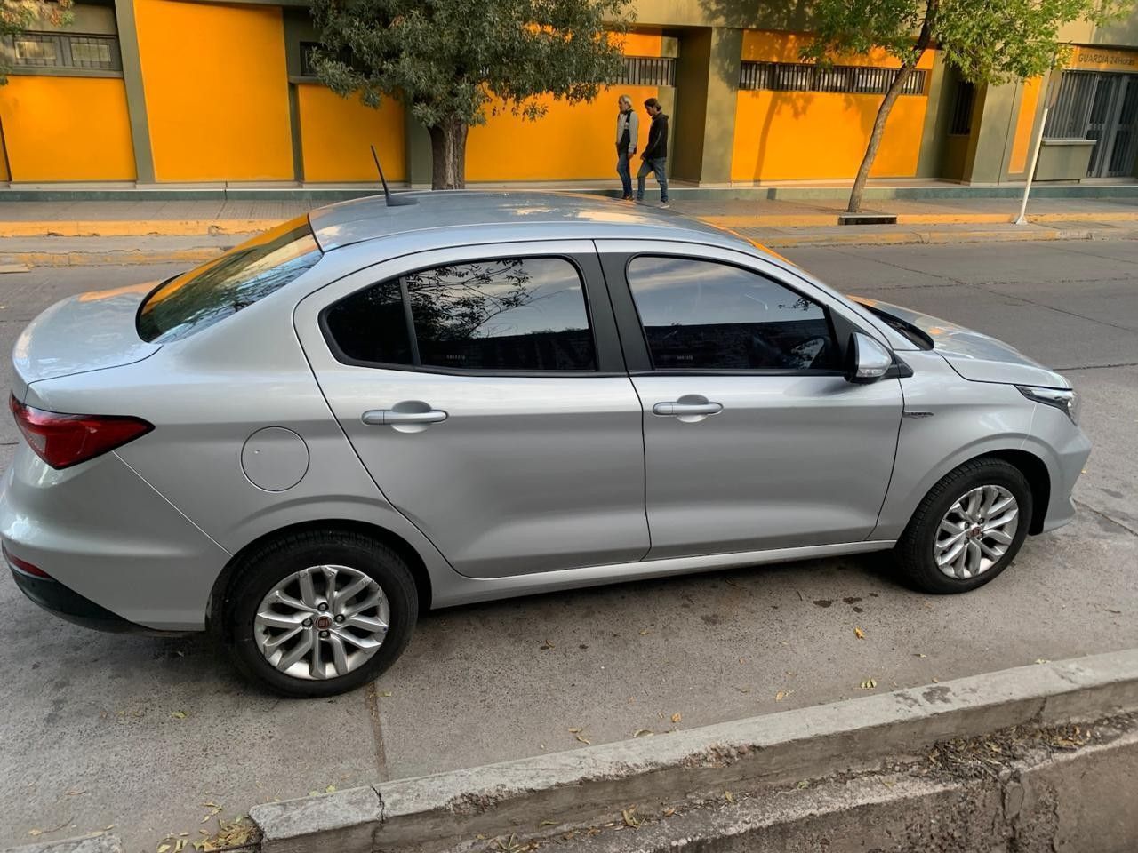 Fiat Cronos Usado en Mendoza, deRuedas