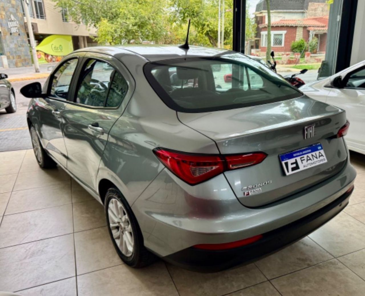 Fiat Cronos Usado Financiado en Mendoza, deRuedas