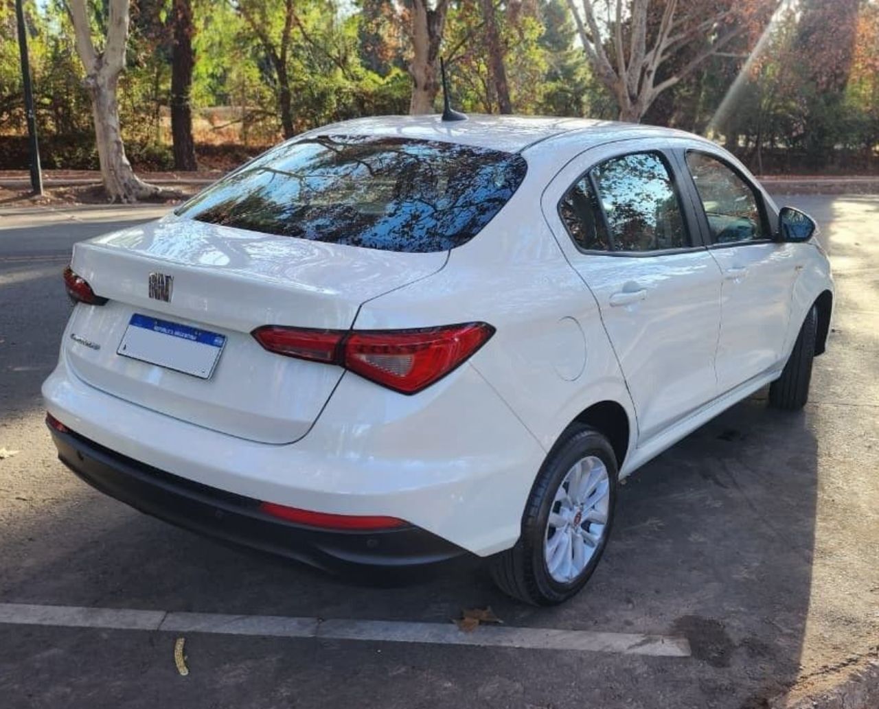 Fiat Cronos Usado Financiado en Mendoza, deRuedas