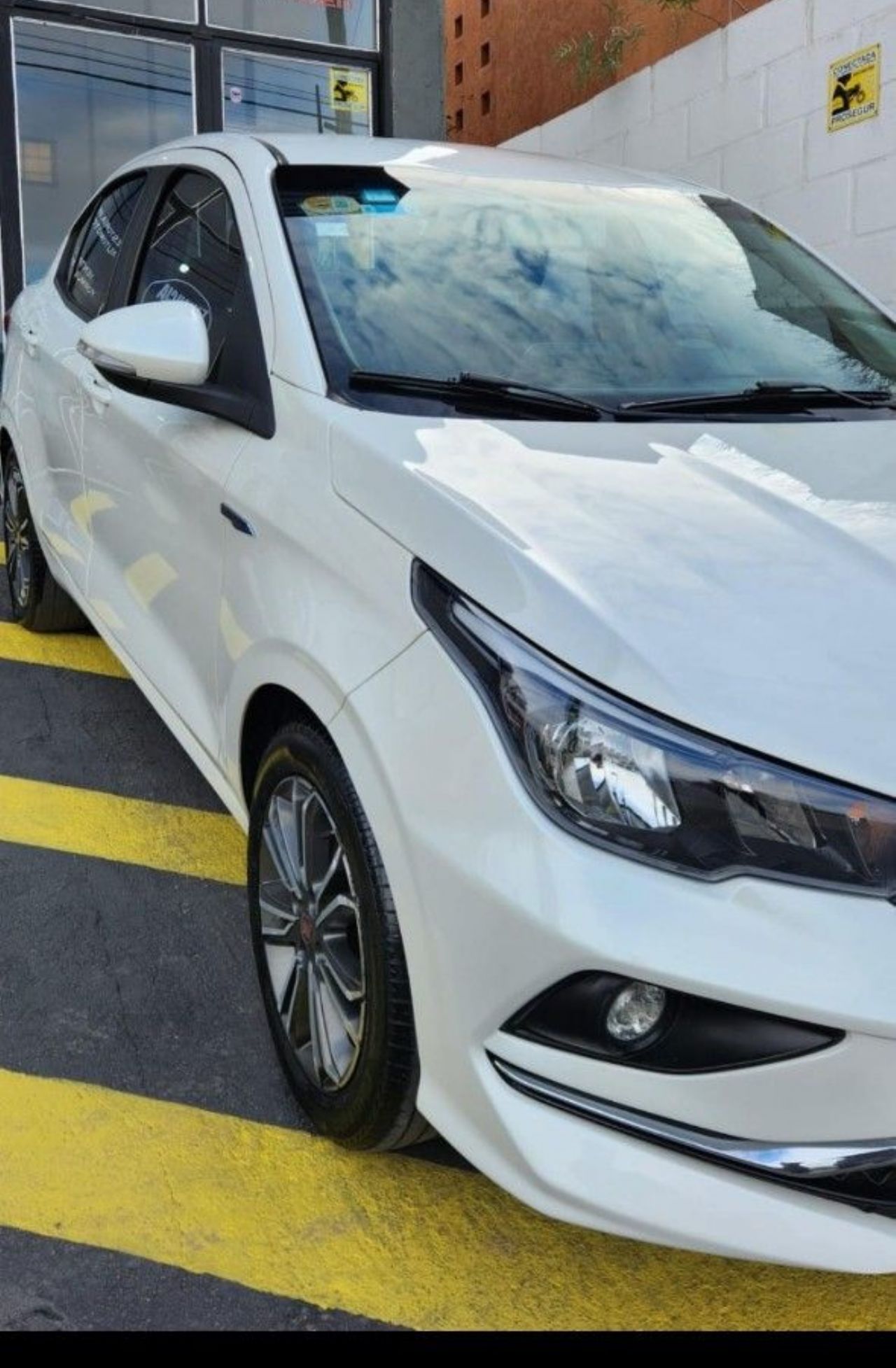 Fiat Cronos Usado Financiado en Córdoba, deRuedas